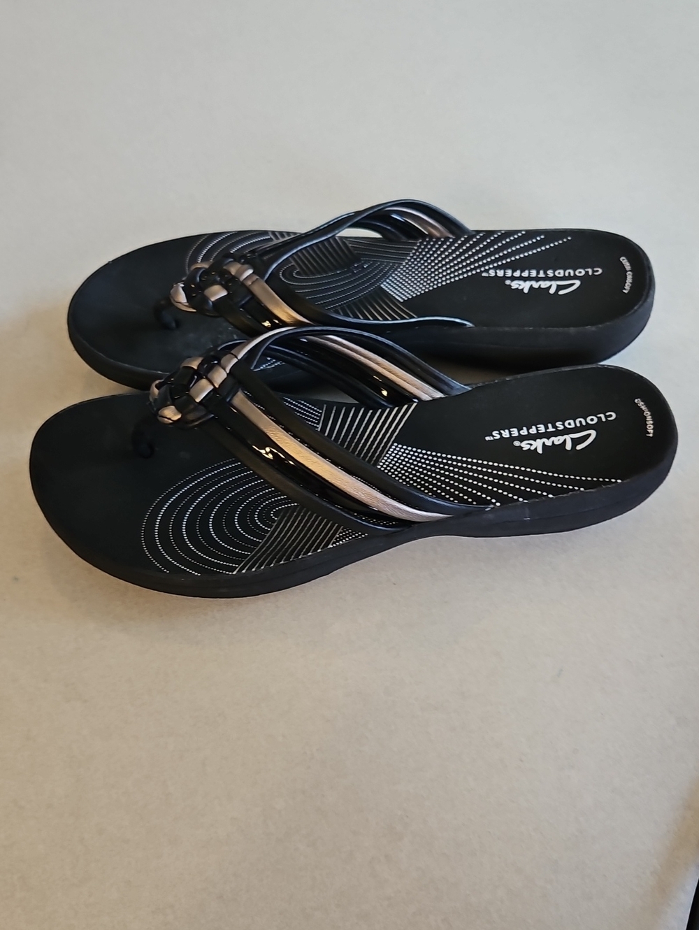 Clarks Black And Metallic Thong Sandals